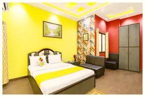 Goroomgo M S M Residency Puri - Near Sea Beach - Image 2