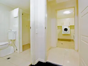 Astina Serviced Apartments - Central - Image 5
