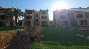 Lasirena palm with 3 bedroom's 2 bathrooms for families only - Image 3