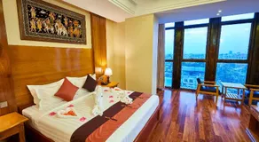 Hotel Apex - Image 2