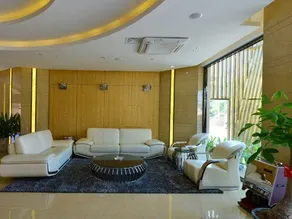 Yuguo Boutique Hotel - Image 3
