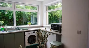 Modern apartment - sleeps 4 - Image 5