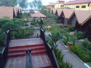 The Manor Beach Resort - Image 2