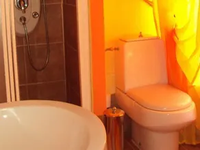 B&B Camera & Caffe - Image 3