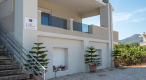 Villenia Luxury Apartments - Image 5