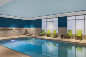 Hampton Inn And Suites Orangeville, On - Image 4