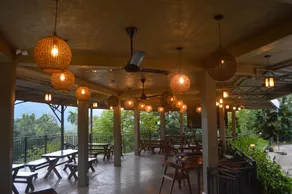 Upcountry Hotel - Image 4