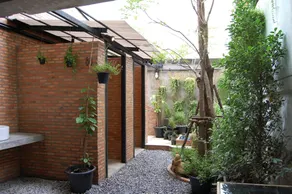 UdonBackpackers Beds and cafe - Image 5