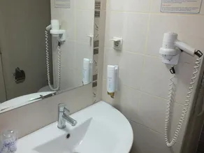 Derici Hotel - Image 1