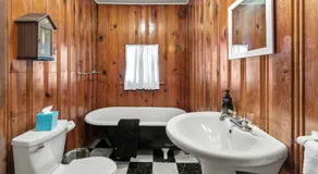 Rockaway Retreat - Image 2