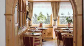 Stauder - Image 3