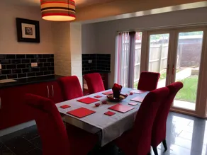The Modern Heeley House-Sheffield City Central. - Image 3