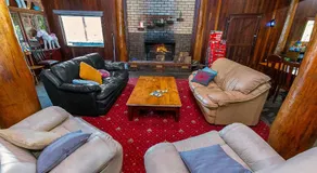 Kin Kin Retreat - Image 2
