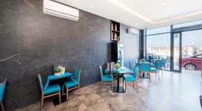 Islet Promenade Seafront Aparthotel - 1 Bedroom Apartments with sea view balcony by Getawaysmalta - Image 5