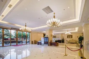 Vienna International Hotel (Sanya High-speed Railway Station) - Image 2