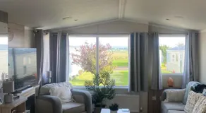surfshack caravan MH19D manor house park - Image 2