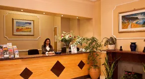 Avon Hotel - Image 3