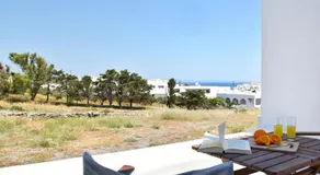 Captain Apartments Paros - Image 2