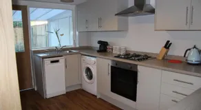Ewe Cottage - Image 4