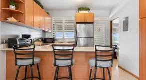 Surf Beach Apt 201- One block from the beach - Image 3