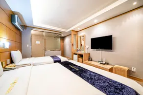 Bali Tourist Hotel - Image 2
