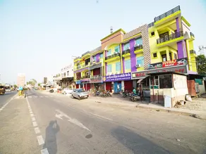 OYO 40981 Hotel Kamal Regency - Image 5