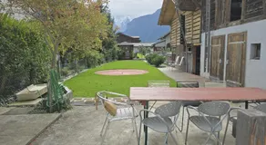 Jungfrau Family Holiday Home, 5 camere da letto, 12 posti letto, giardino, barbecue e parcheggio - Image 3