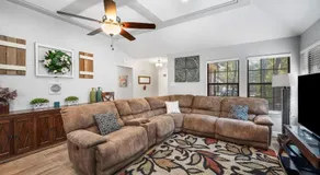 Larnie's Casa - Image 2