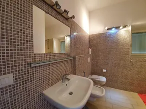 Lake-view Apartment in Corenno near Corenno Plinio Castle - Image 4