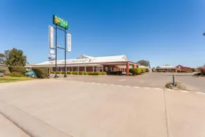 The Kidman Wayside Inn - Image 4