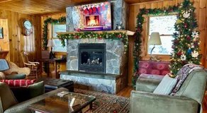 Lakefront Adirondack Cabin - Dock - Canoe - 10 min to Lake Placid - Image 3