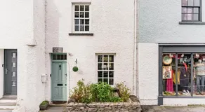 Owd Peg's, Traditional Cottage-Bowness Centre - Image 5
