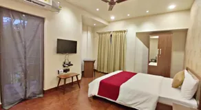 3BHK Villa with Jacuzzi Pool Near Beach and Panjim - Image 2