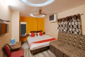 OYO 71754 Hotel Ragas - Image 2