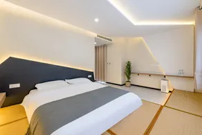 Floral Hotel Zhuoyuan Shanju Homestay Taian Guandimiao - Image 4