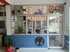 Hare Krishna Hotel & Restaurant - Image 4