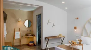 Vintage Suites - Image 2