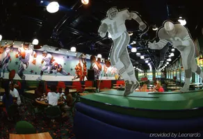 Disney's All-Star Sports Resort - Image 5