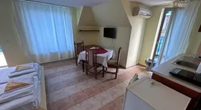 Hotel North - Image 2