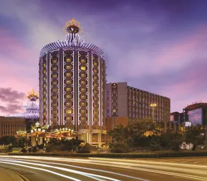 Hotel Lisboa - Image 4