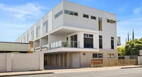 Prospect High Street House - Image 5