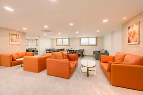 Hotel Moon - Image 4