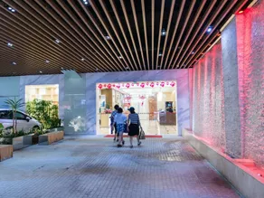 Fu Hua Hotel - Image 4