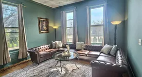 Sleeps 30+ • 10BR Mansion •Events • Bar • Backyard - Image 3