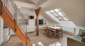 Louren Apartments - Image 2