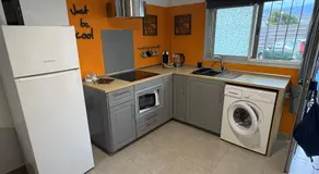 La Casita De Los Abrigos - Image 3