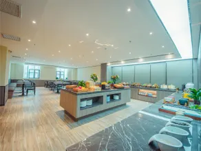 Hanting Hotel Linyin Dongxing Road Airport - Image 2