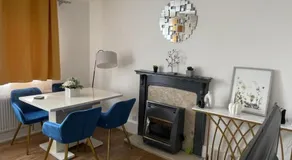 Cozy plaza lodge - Image 2