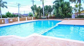 Adorable Beach House in Draxhall Gated Pool Gym - Image 5