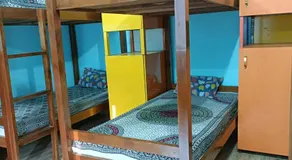 Himalayas Youth Hostel Kempty Mussoorie - Image 2